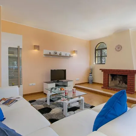 Lurdes By Villa Gale (Albufeira)